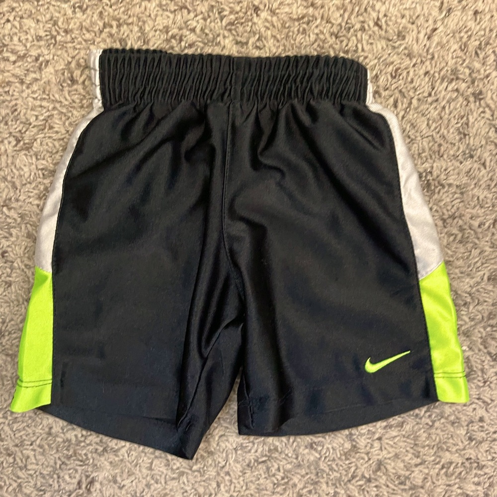 Nike toddler boys shorts
